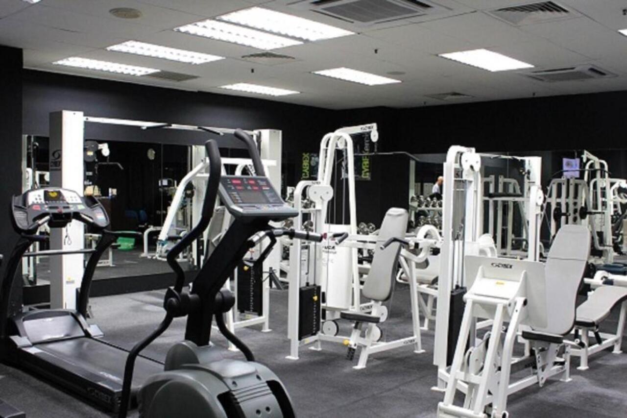 Pacific Regency Hotel Suites Kuala Lumpur Ngoại thất bức ảnh A typical gym