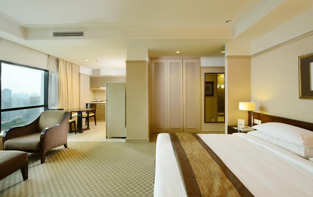 Pacific Regency Hotel Suites Kuala Lumpur Ngoại thất bức ảnh A suite at the Shangri-La Hotel, Kuala Lumpur