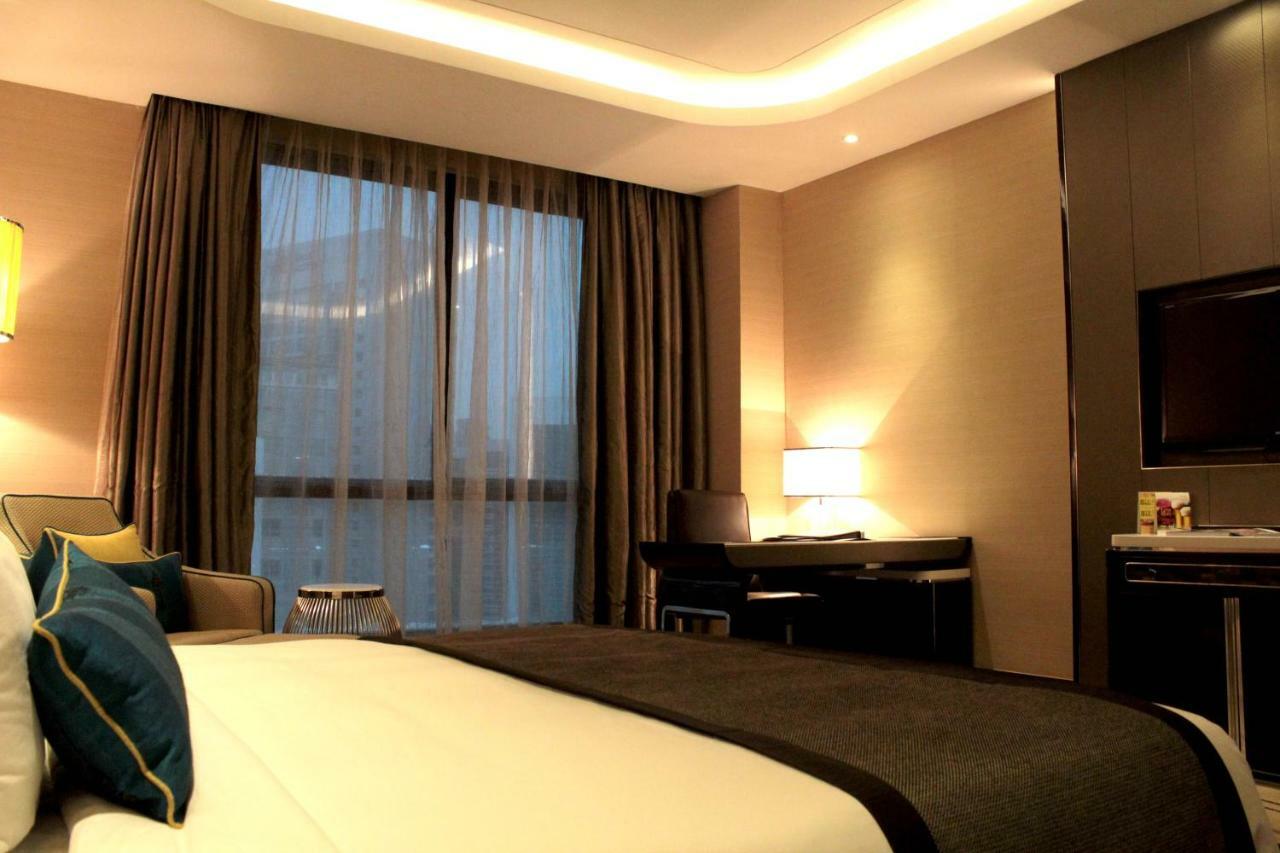 Pacific Regency Hotel Suites Kuala Lumpur Ngoại thất bức ảnh A room at the hotel